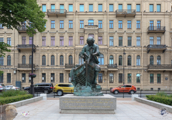 `Царь-плотник` - памятник Петру I из Нидерландов в Санкт-Петербурге. Фотограф Марина Роз.
