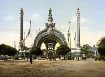 Парижская всемирная выставка 1900 года. Площадь Согласия, главный вход на выставку. Неизвестный фотограф.