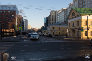 3-й Люсиновский переулок в Москве. Вид с Мытной улицы. Фотограф Марина Роз.
