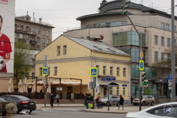 Дом 36/14, стр.1 по улице Бахрушина в Москве. Фотограф Марина Роз.