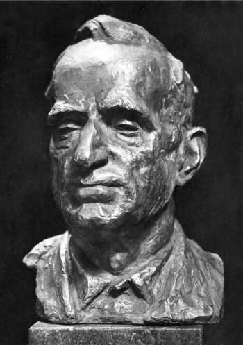 Селиванов Николай Александрович. Портрет отца. Бронза. 1964. Местонахождение скульптуры неизвестно.