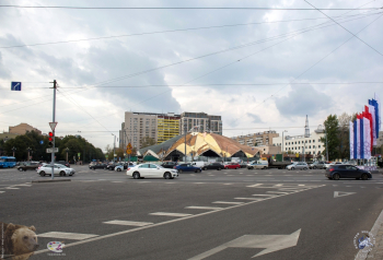 Площадь Серпуховская Застава. На Даниловском рынке ремонт. Фотограф Марина Роз.