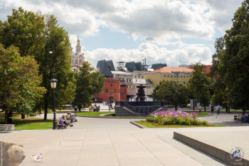 Фонтан Витали. Вид от памятника Карлу Марксу. Фотограф Марина Роз.