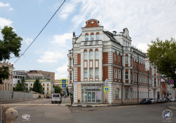 Визовый центр `Сервисно-визовый центр Нидерландов` на Щипке. Фотограф Марина Роз.