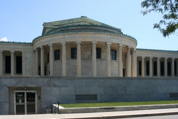 Художественная галерея Олбрайт-Нокс (Albright–Knox Art Gallery). Неизвестный фотограф.