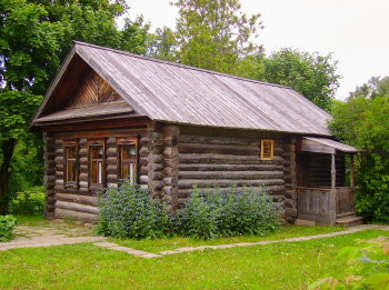 Дом-музей В.И.Чапаева в Балаково. Фото - wikiway.com. Неизвестный фотограф.