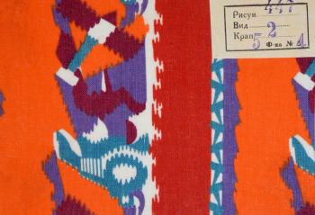 Ануфриева Мария Михайловна. Манерка 447 ситцевой ткани для республик Средней Азии `Турксиб`. 1927-1930. Ивановский государственный историко-краеведческий музей имени Д.Г.Бурылина.