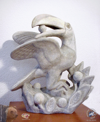Шерифзянов Рамиль Минназимович. Тукан. Керамика. 1997. Частное собрание.