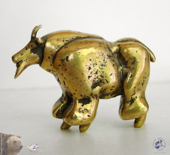 Заботкин Владимир Александрович. Снежная коза. Бронза. 6,0х5,0х3,0. 1998. Частное собрание.