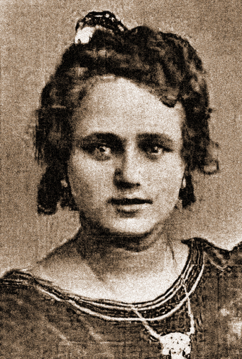 Мамичева-Нюренберг Полина (Пелагея) Николаевна. Неизвестный фотограф.