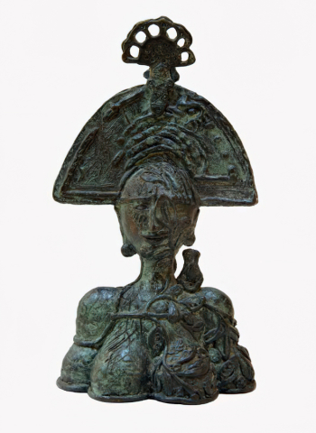 Рукавишников Александр Иулианович. Весна. Бронза. 27,4х14,8х12,1. Государственный художественный музей (Ханты-Мансийск).