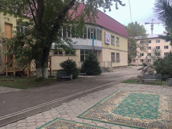 Алматинский колледж декоративно-прикладного искусства имени Орала Тансыкбаева. 2018. Фотограф Джумагазиев Марат Тулегенович.