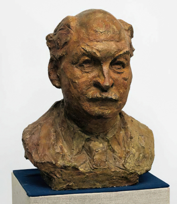 Буткевич Олег Викторович. Иванов В.И. Гипс. 49,5х37х43. Башкирский государственный художественный музей имени М.В.Нестерова.