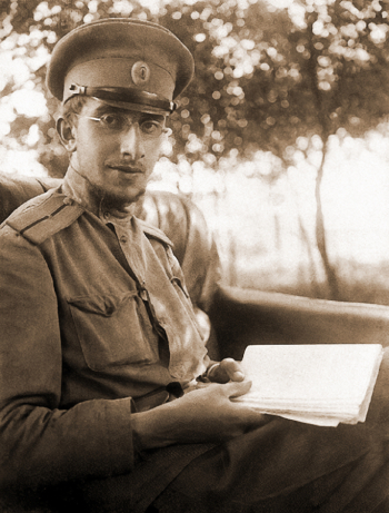 Бабаджан Вениамин Симович. 1915. Неизвестный фотограф.
