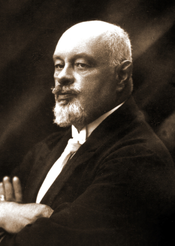 Ганзен Алексей Васильевич. 1930-е. Неизвестный фотограф.
